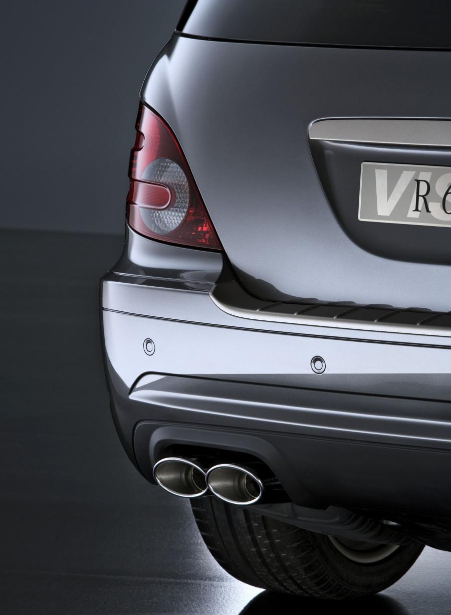 Детали экстерьера Mercedes-Benz R63 AMG (W251) 2007 года  (фото 77 из 77)